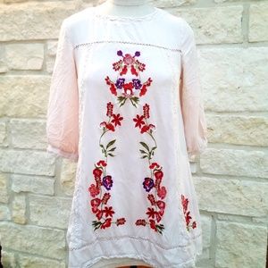 Jodifl Boho Chic Embroided Tunic size small